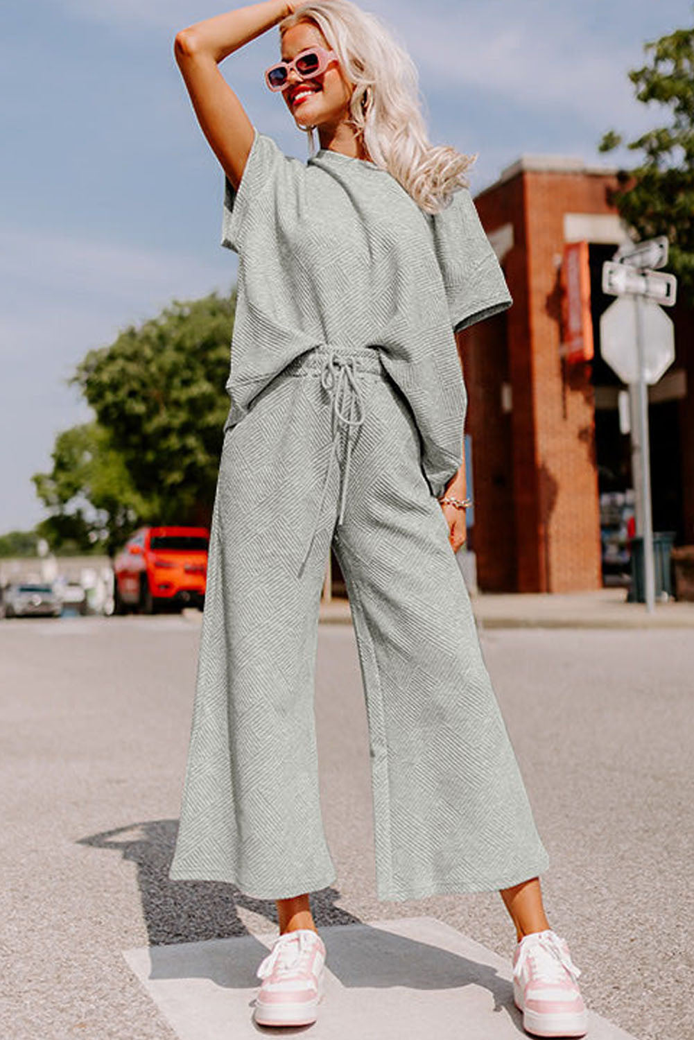 Gray Textured Loose Fit T Shirt and Drawstring Pants Set-Chaelisa's New Jammies