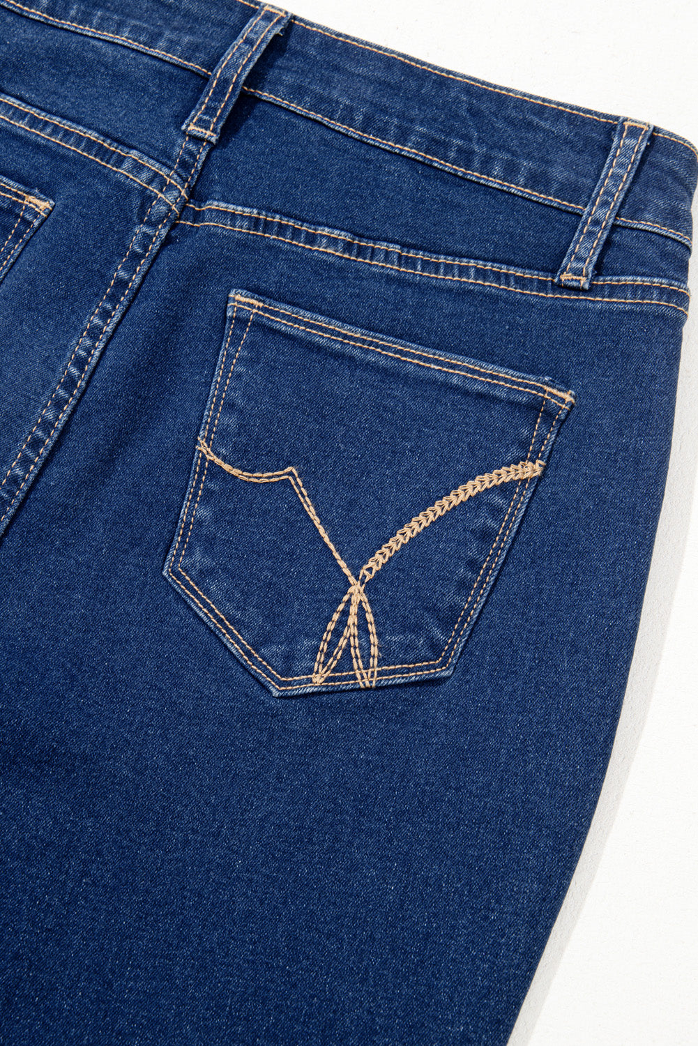 Sail Blue Center Seam Deep Wash Straight Jeans-Chaelisa's New Jammies