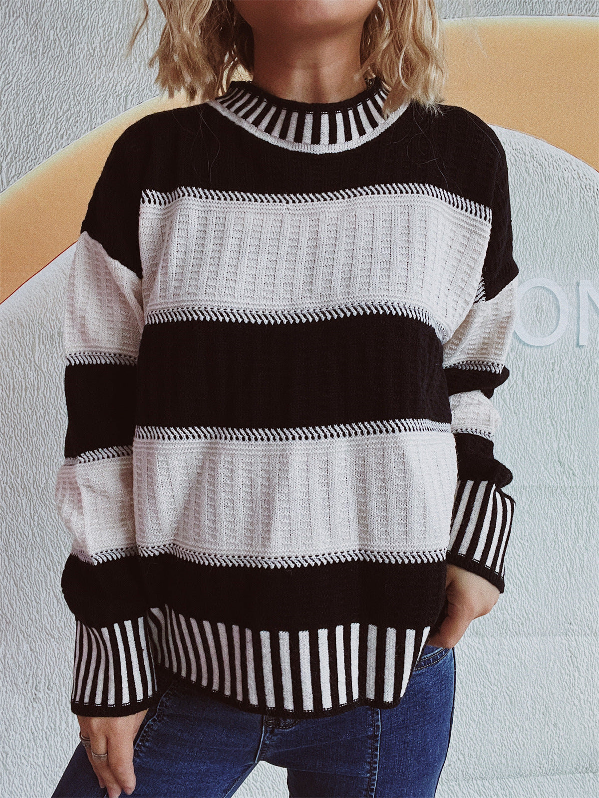 Contrast Round Neck Long Sleeve Sweater-Chaelisa's New Jammies