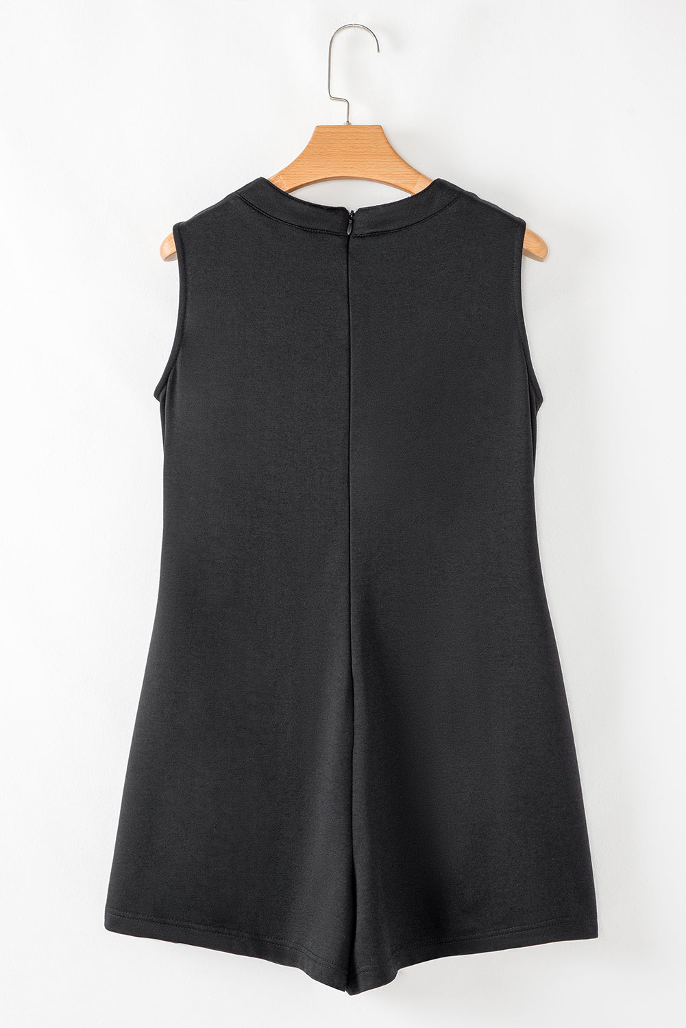 Black white Tie V Neck Pintuck Sleeveless Loose Romper-Chaelisa's New Jammies