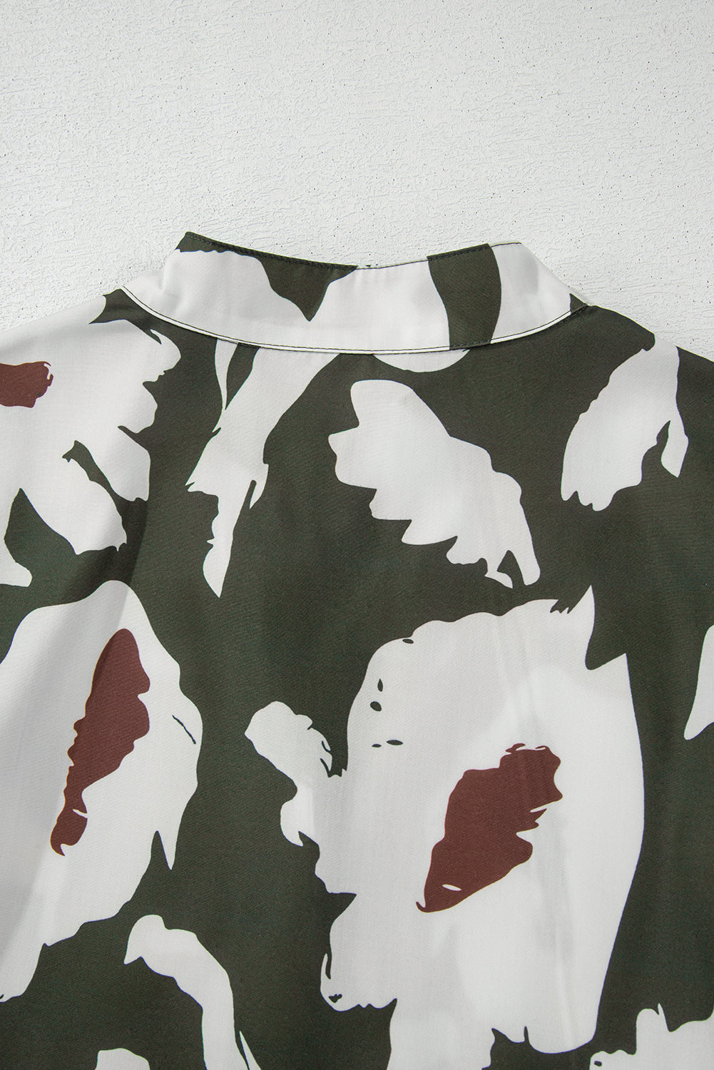 Four Leaf Clover Abstract Floral Print Puff Sleeve Half Button Blouse-Chaelisa's New Jammies