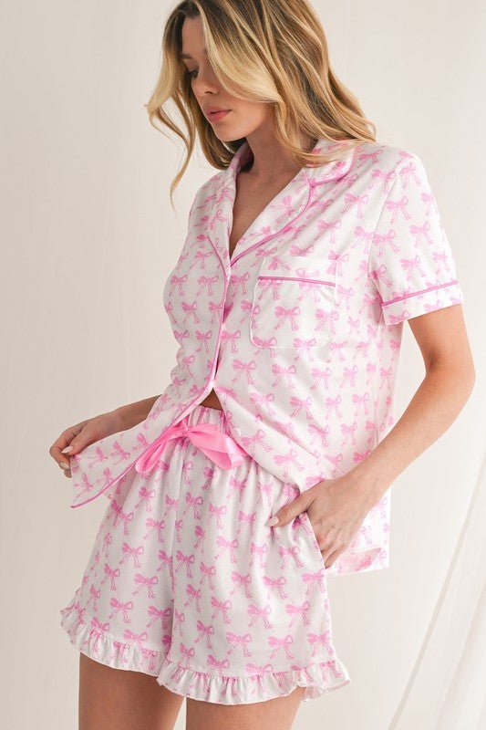 Bowknot Shirt and Ruffle Hem Shorts Pajama Set - Chaelisa's New Jammies
