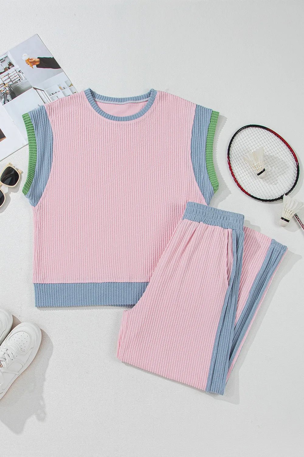 Contrast Round Neck Top and Pants Set - Chaelisa's New Jammies