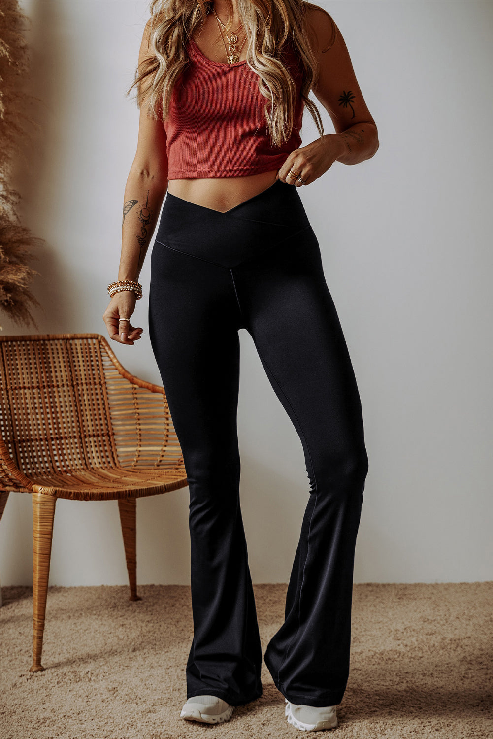 Black V Shape High Waist Flared Leggings-Chaelisa's New Jammies
