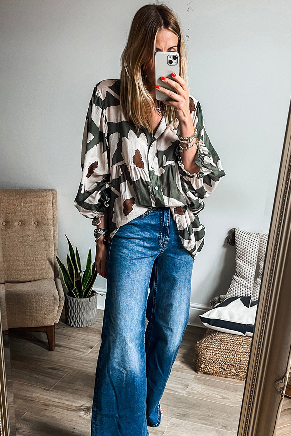 Four Leaf Clover Abstract Floral Print Puff Sleeve Half Button Blouse-Chaelisa's New Jammies
