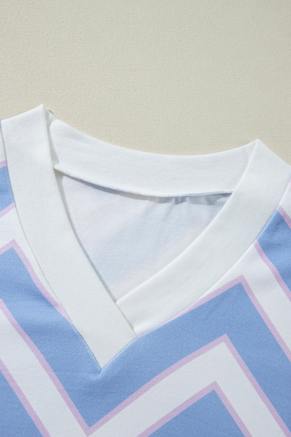 Sky Blue Zigzag Striped Print V Neck Oversized Top-Chaelisa's New Jammies