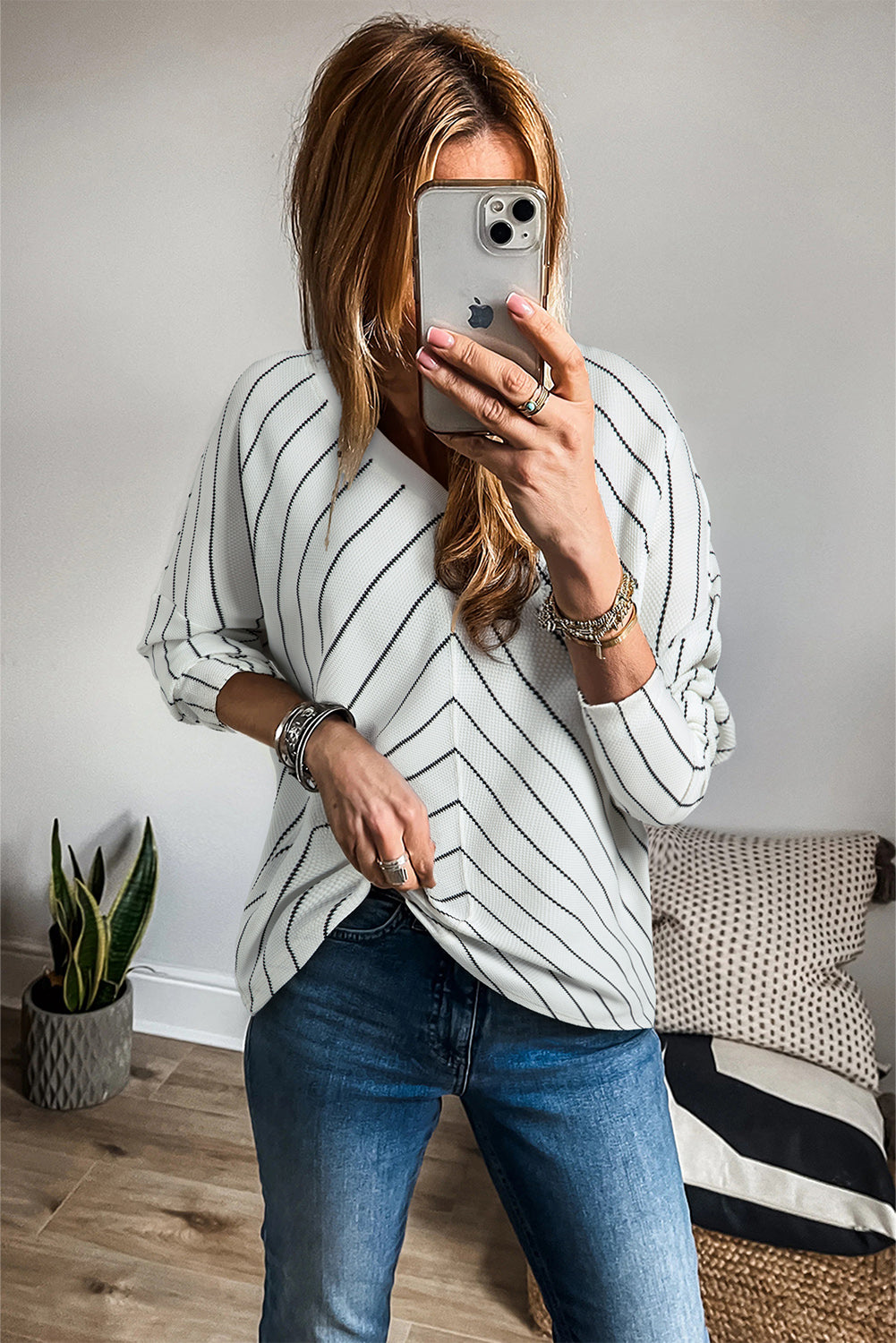 Black Stripe Chevron Striped V Neck Long Sleeve Casual Top-Chaelisa's New Jammies