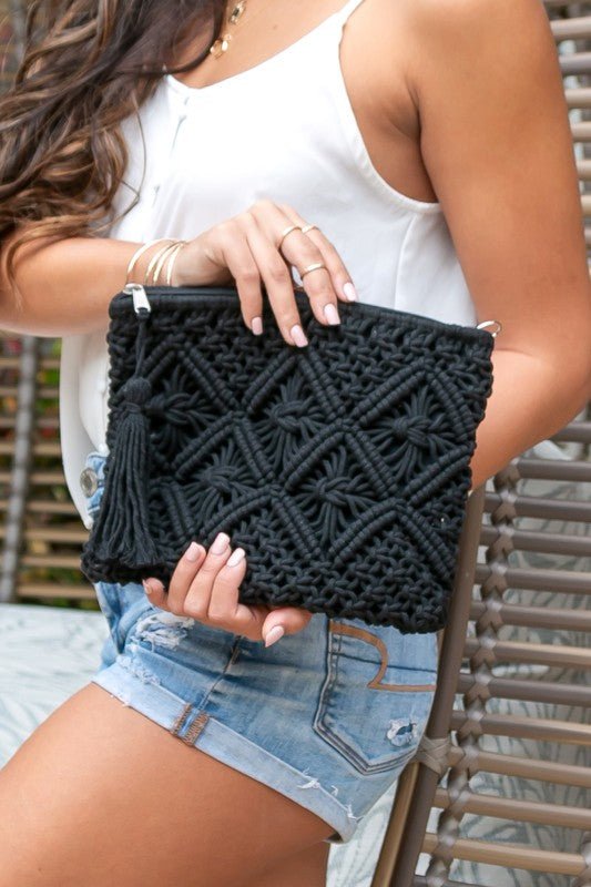 Macrame Tassel Clutch - Chaelisa's New Jammies