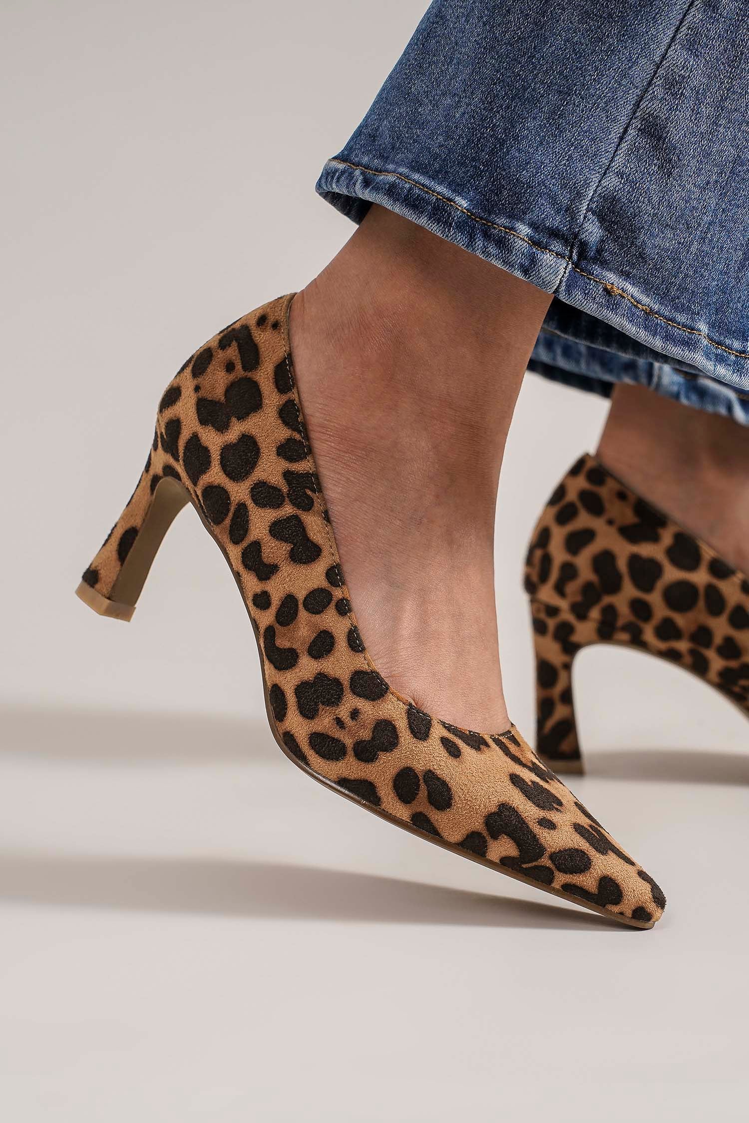 Beast Fashion Faux Suede Leopard Point Toe Pumps-Chaelisa's New Jammies