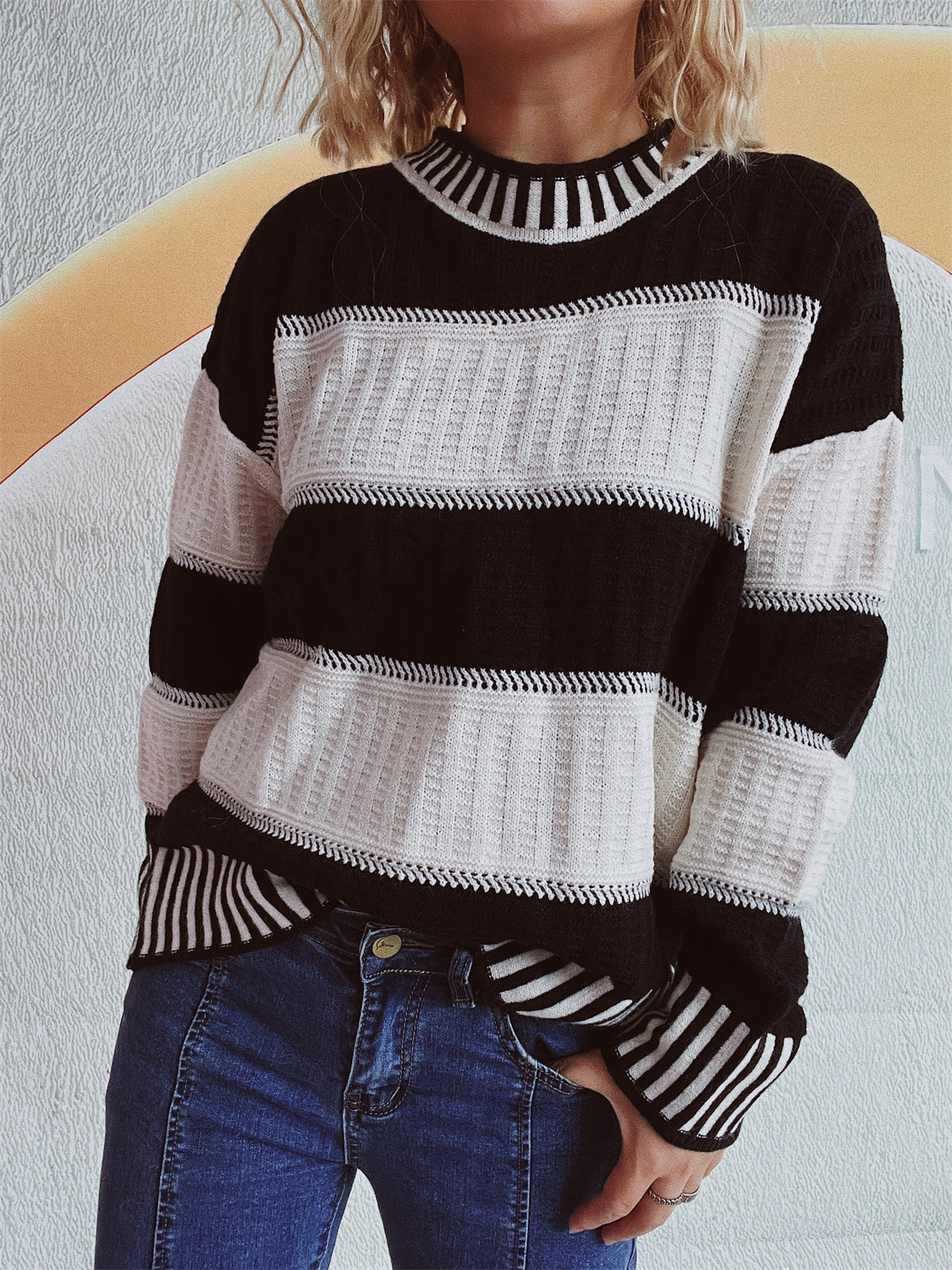 Contrast Round Neck Long Sleeve Sweater-Chaelisa's New Jammies