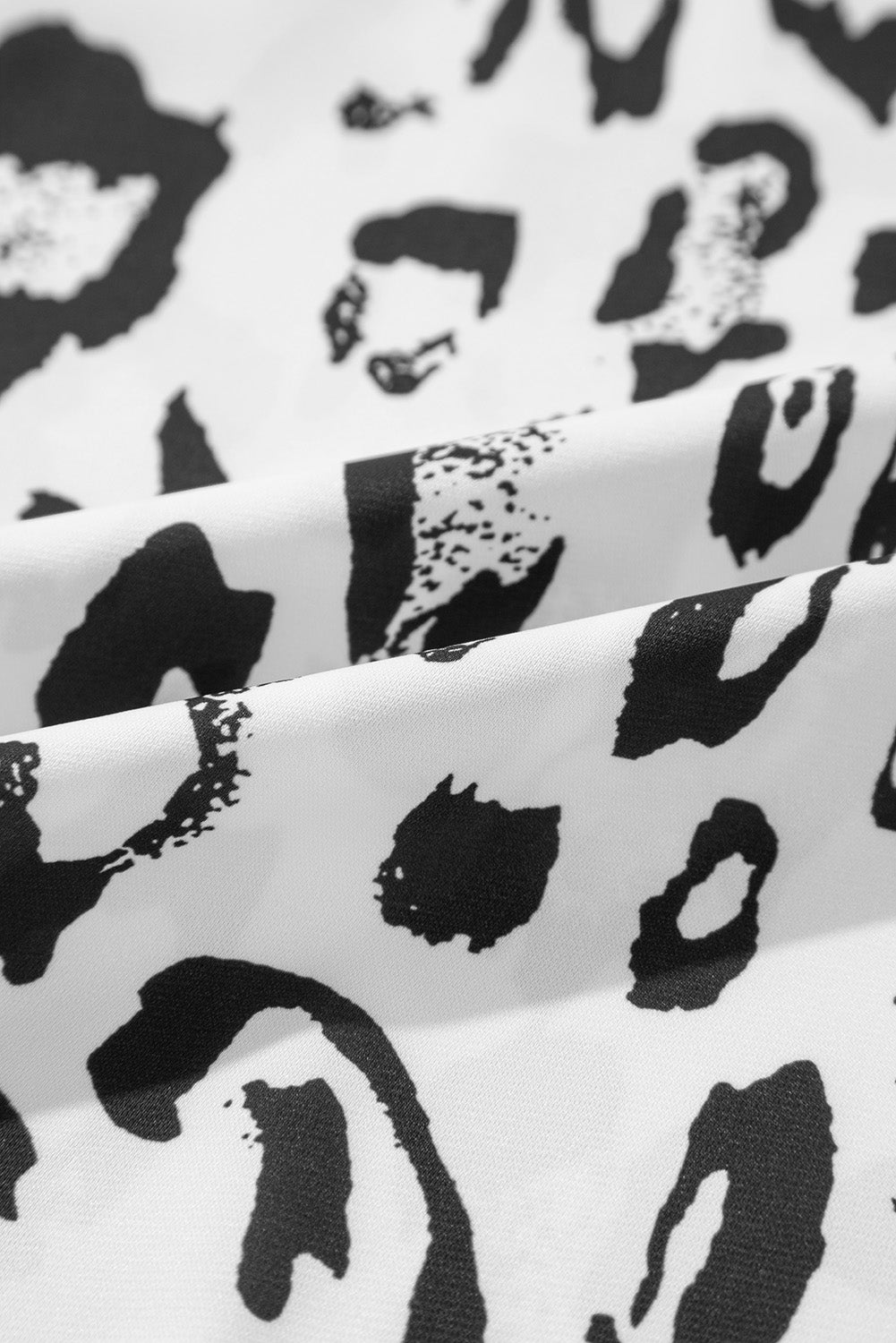 Black Leopard Print Ruched V Neck 3/4 Sleeve Blouse-Chaelisa's New Jammies
