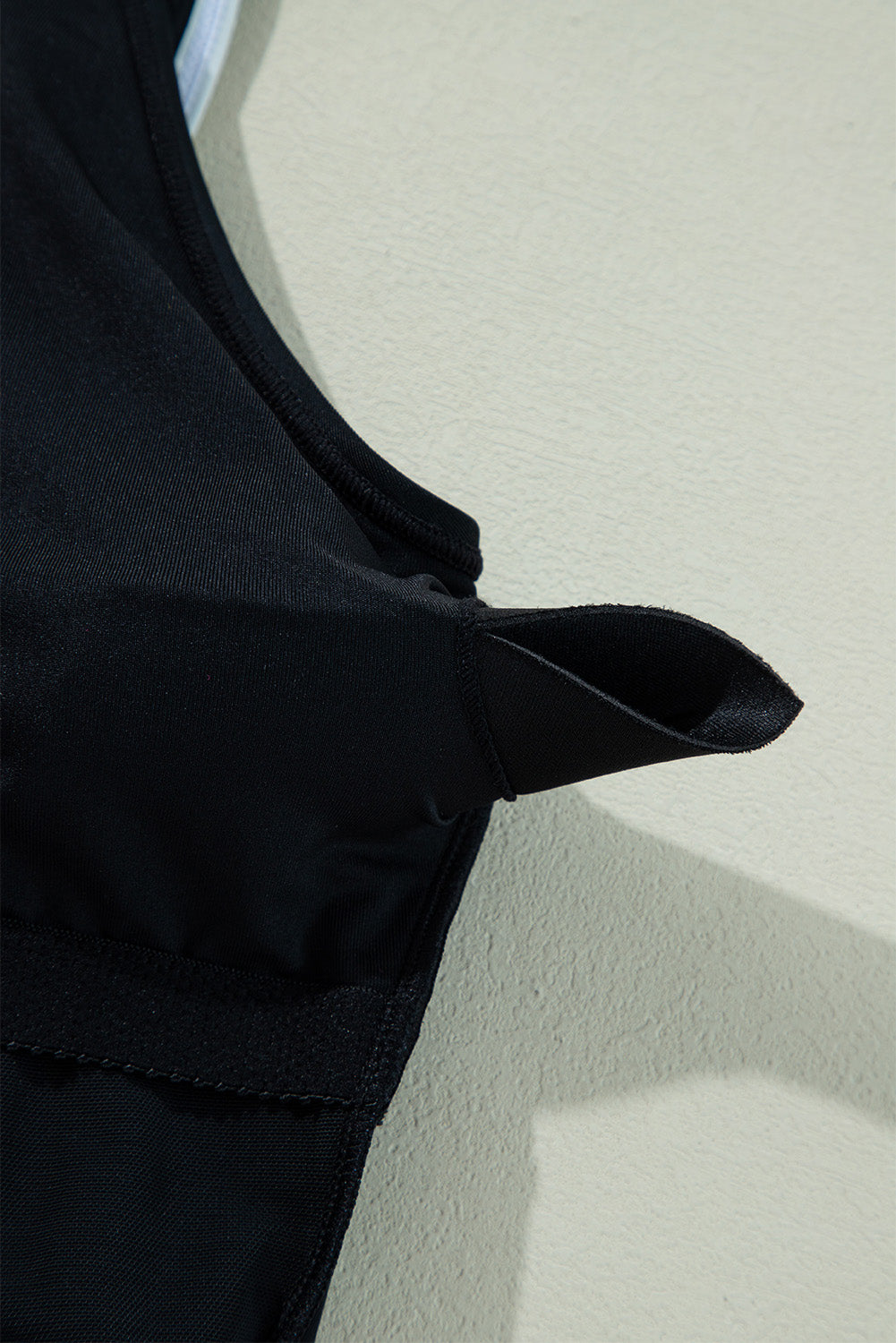 Black Color Contrast Ruffled Wrap V Neck Swimsuit-Chaelisa's New Jammies
