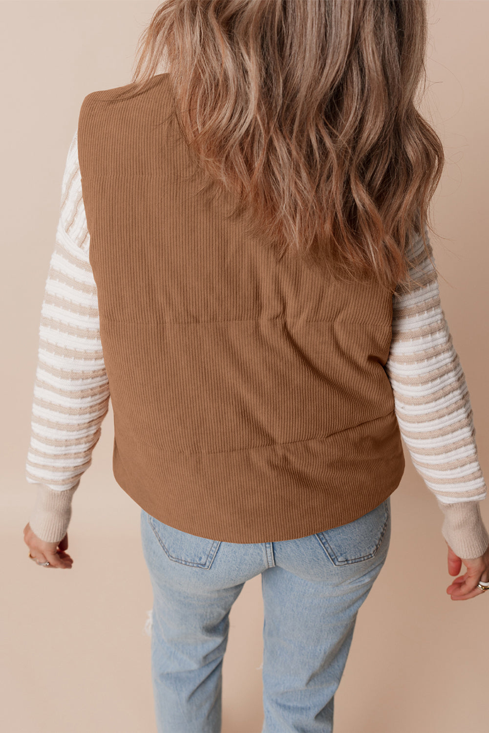 Coffee Corduroy Stand Neck Zipped Puffer Vest-Chaelisa's New Jammies