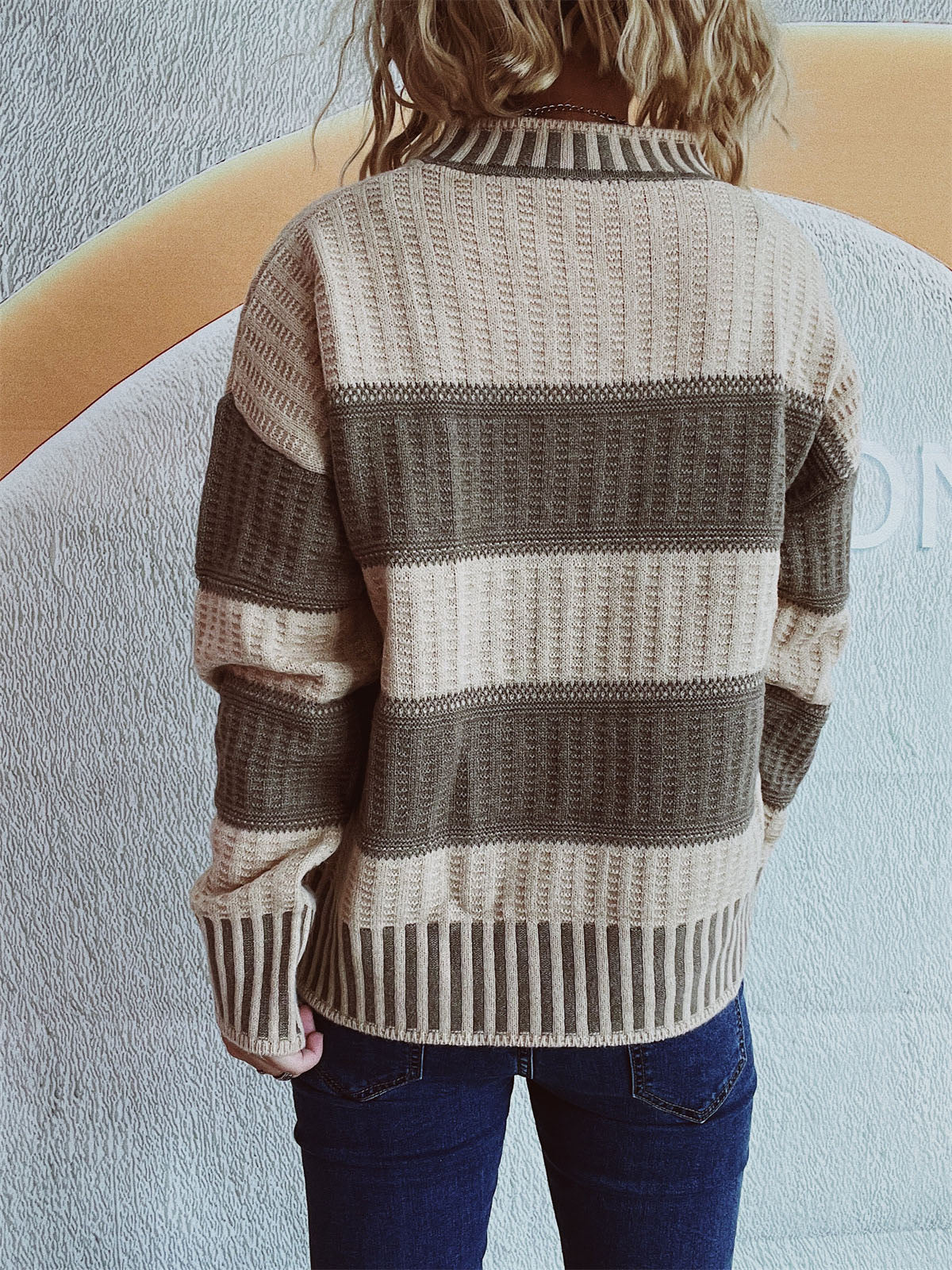 Contrast Round Neck Long Sleeve Sweater-Chaelisa's New Jammies