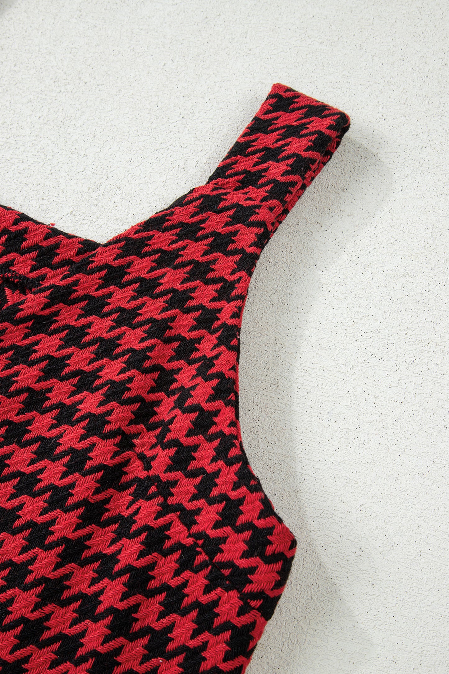 Red Houndstooth Print V Neck Sleeveless Mini Dress
