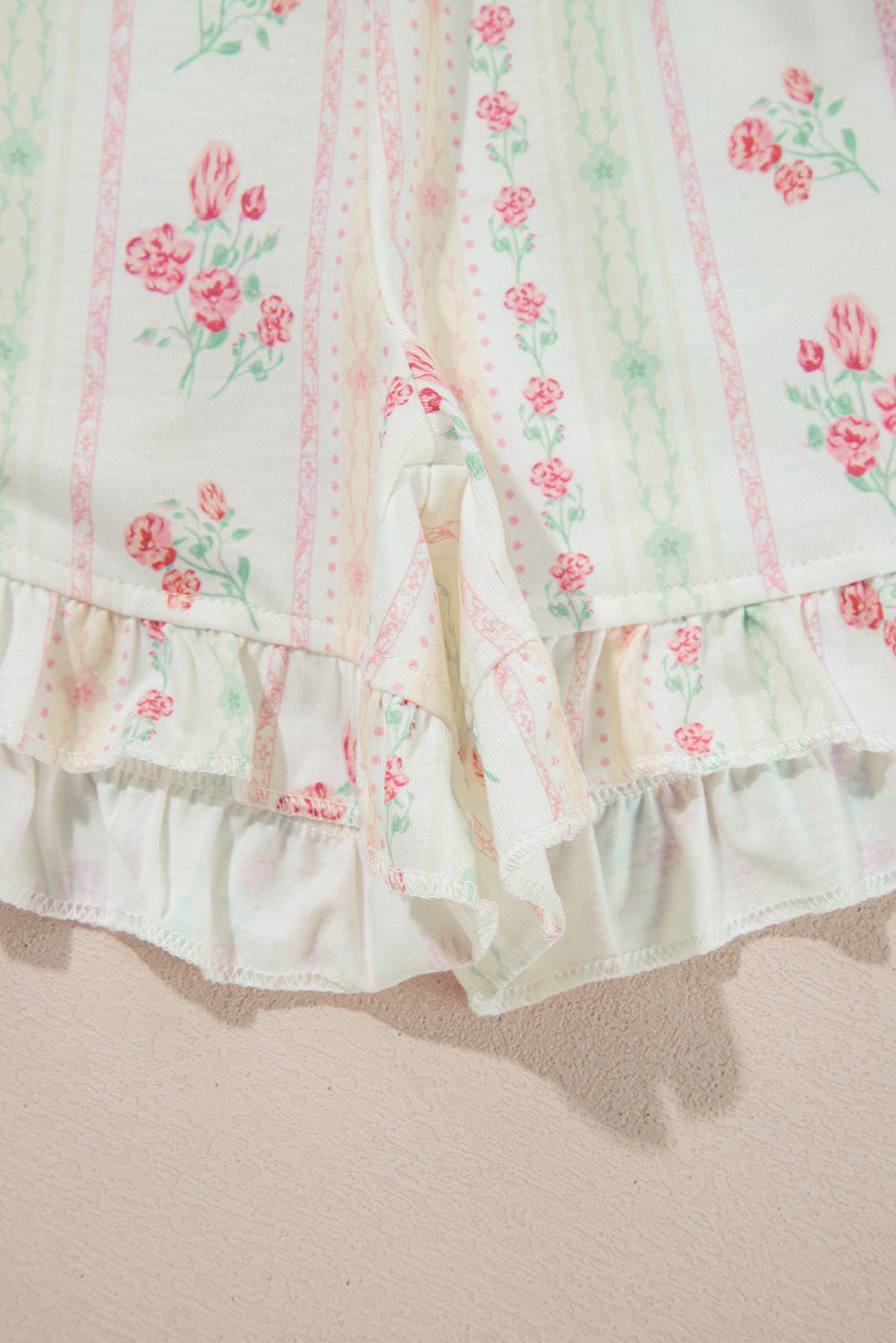 Beige Floral Print Contrast Pipping Short Pajamas Set-Chaelisa's New Jammies