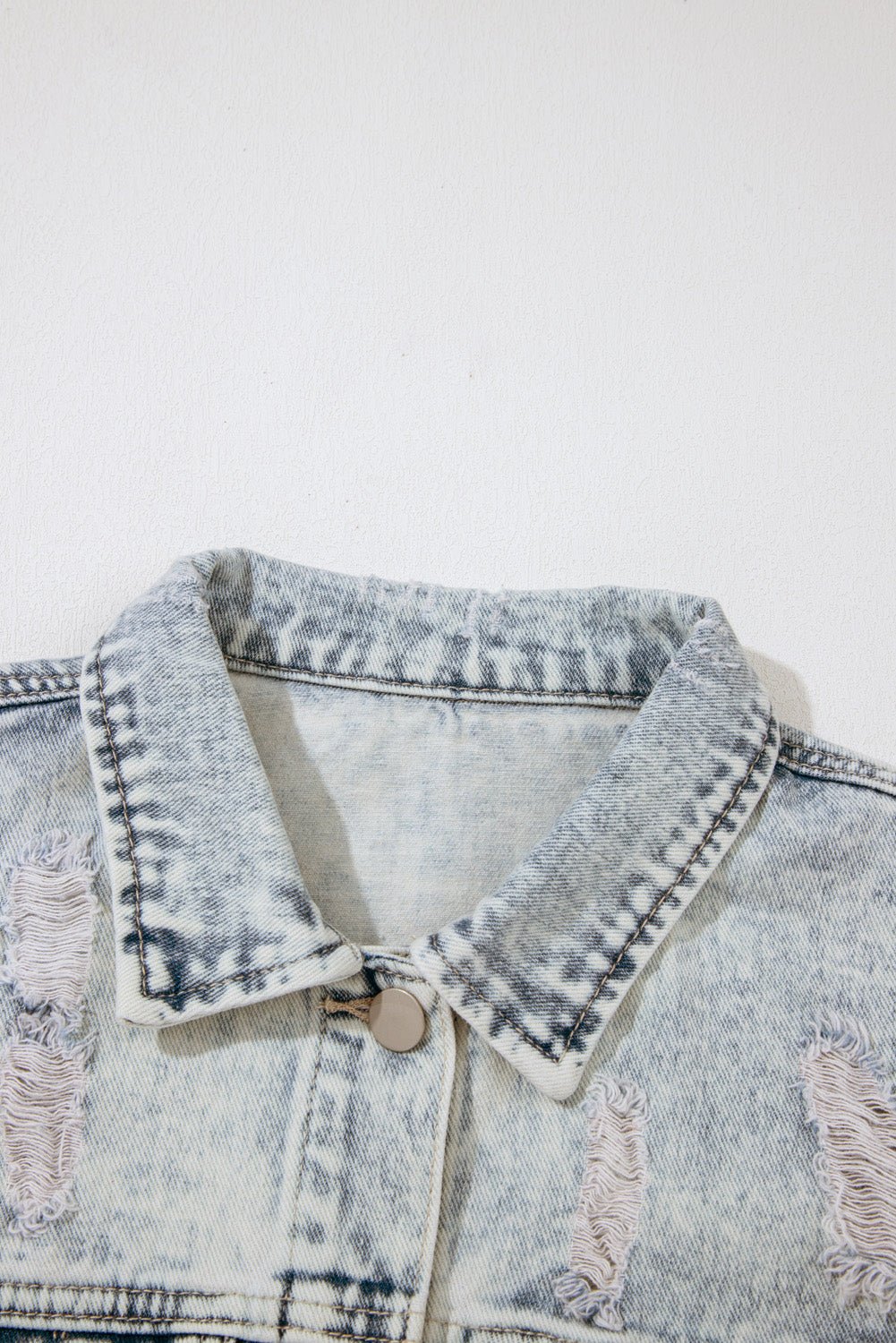 Beau Blue Light Wash Buttoned Chest Pocket Puff Sleeve Denim Jacket - Chaelisa's New Jammies