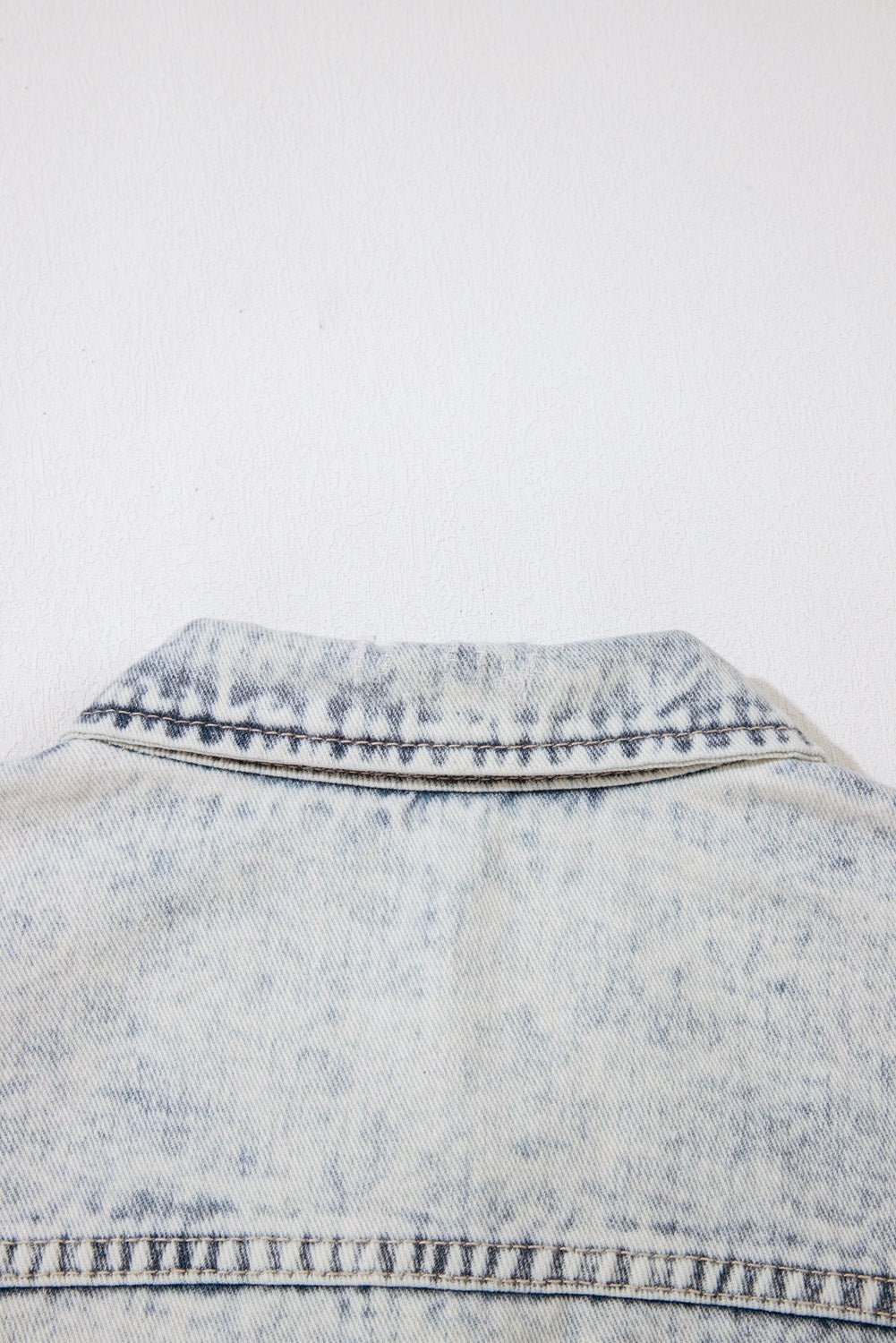 Beau Blue Light Wash Buttoned Chest Pocket Puff Sleeve Denim Jacket - Chaelisa's New Jammies