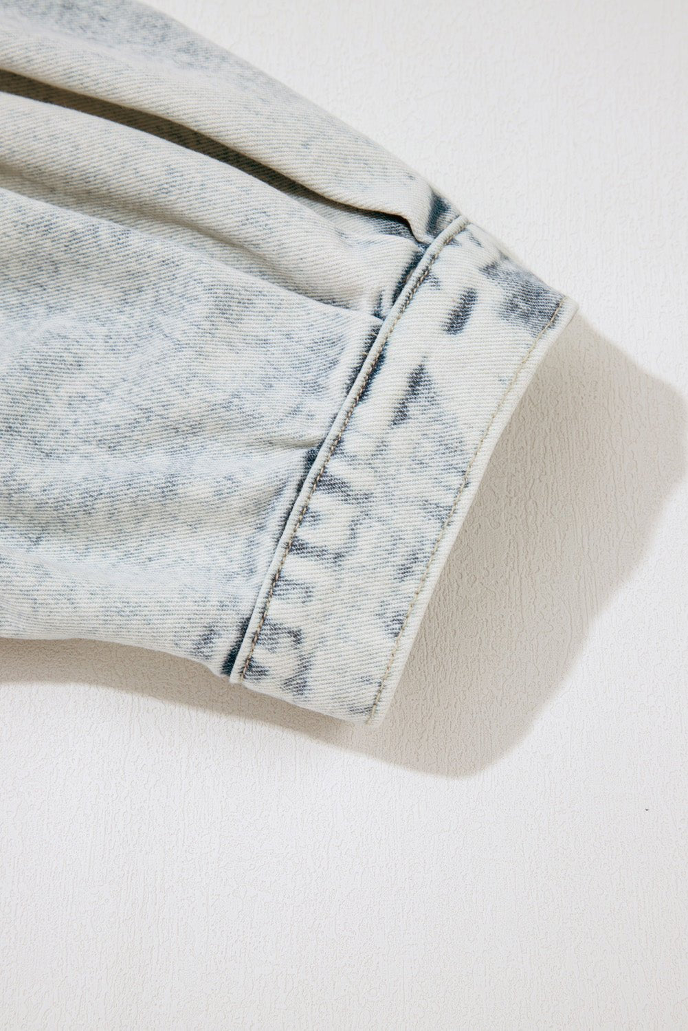 Beau Blue Light Wash Buttoned Chest Pocket Puff Sleeve Denim Jacket - Chaelisa's New Jammies