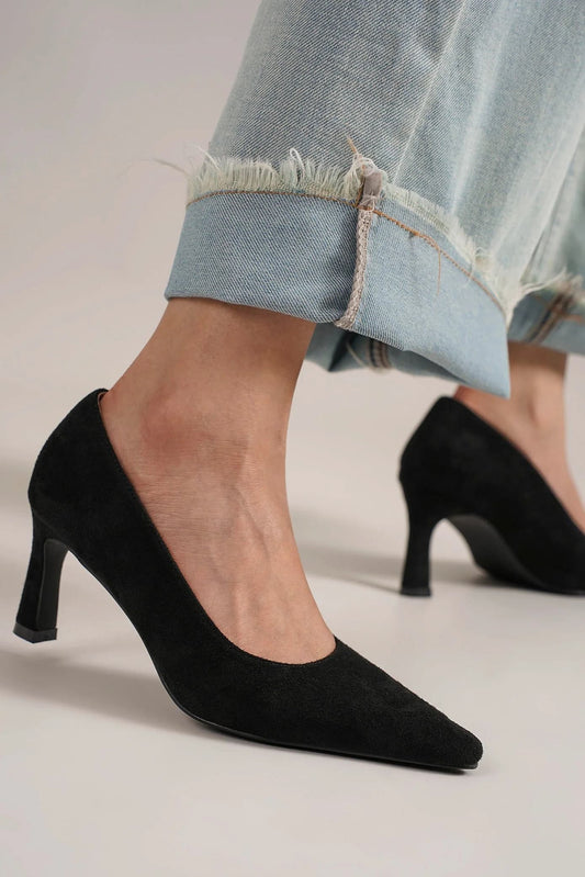 Beast Fashion Faux Suede Point Toe Pumps-Chaelisa's New Jammies