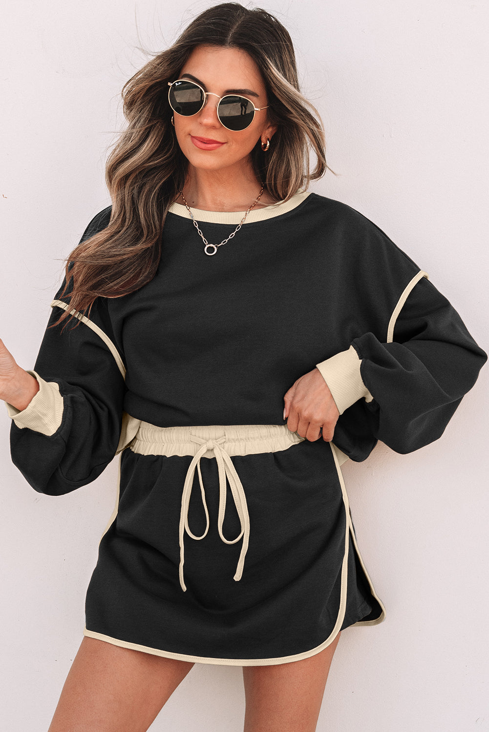 Black Color Contrast Loose Pullover and Lace-up Waist Skort Set-Chaelisa's New Jammies