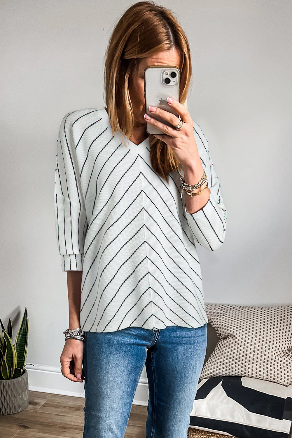 Black Stripe Chevron Striped V Neck Long Sleeve Casual Top-Chaelisa's New Jammies