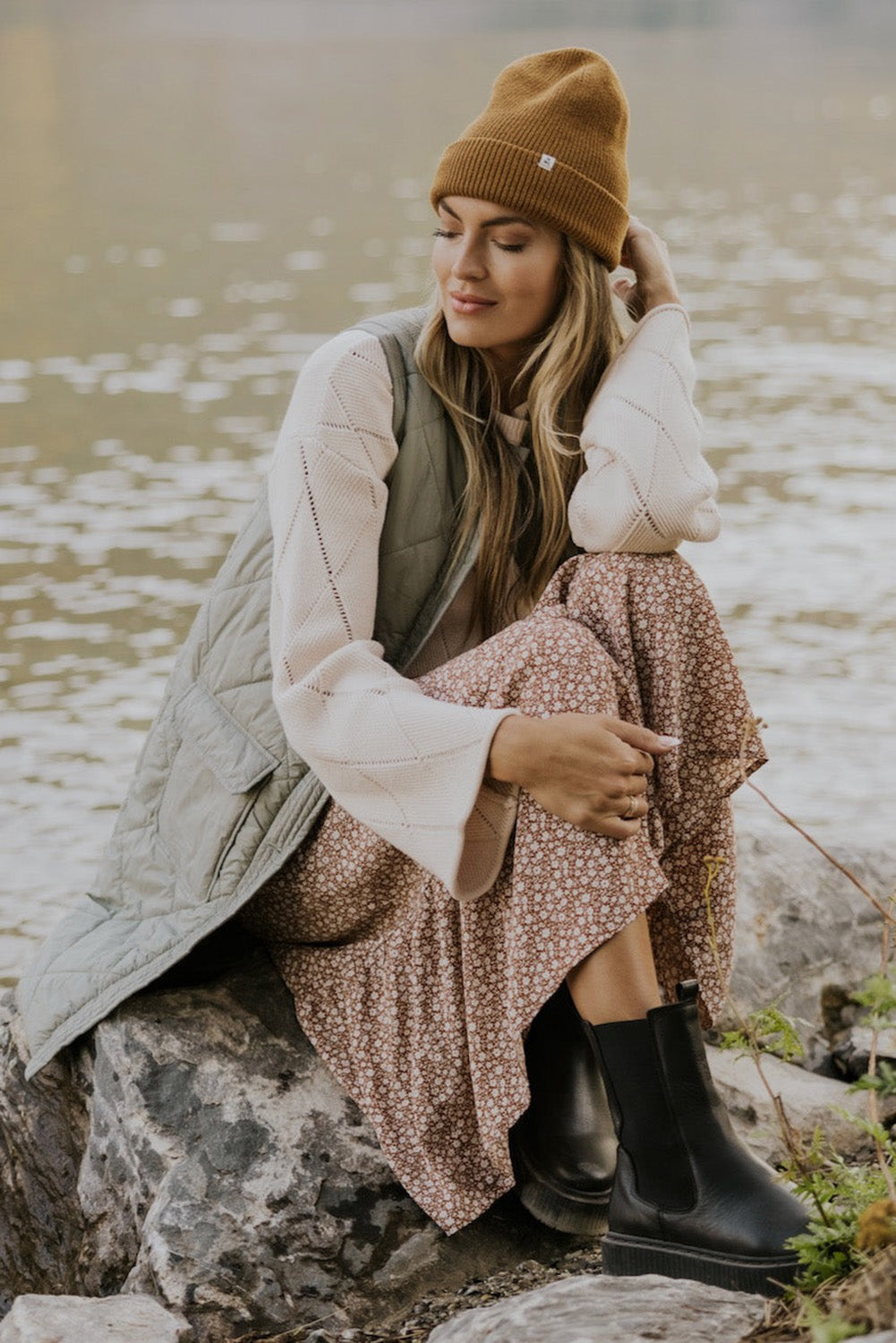 Grass Green Quilted Long Vest Jacket with Pockets-Chaelisa's New Jammies