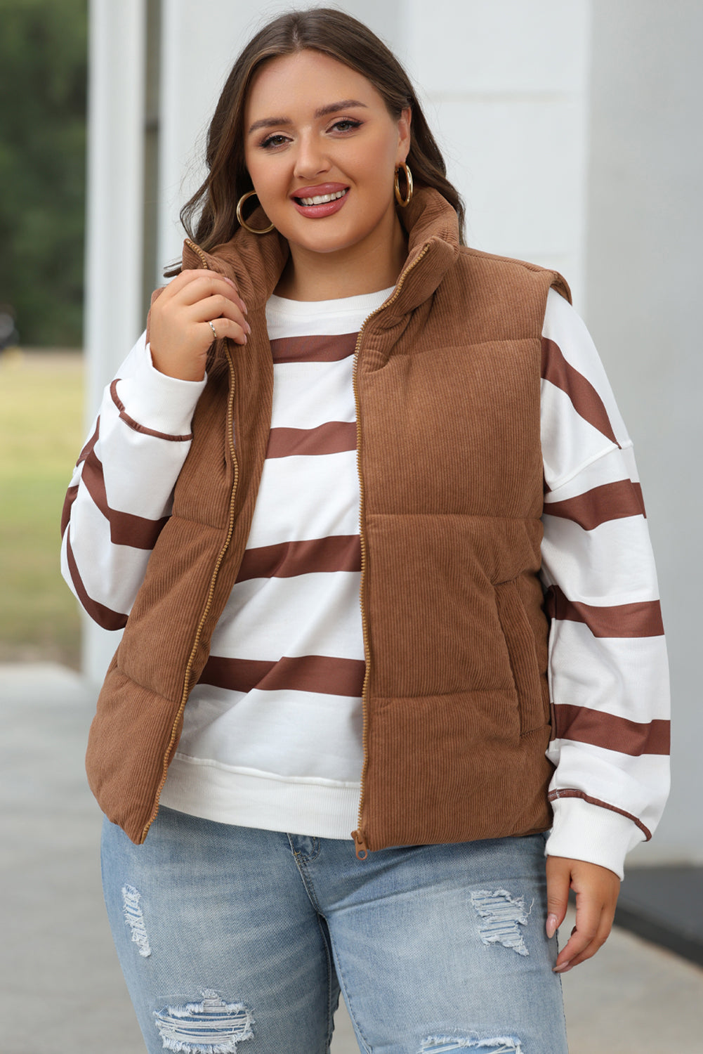 Coffee Corduroy Stand Neck Zipped Puffer Vest-Chaelisa's New Jammies