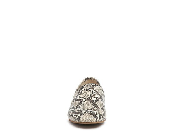 JULIA LEATHER POINTED LOAFERS - Chaelisa's New Jammies