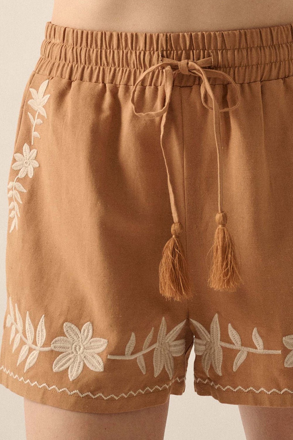 Khaki Embroidered Boho Tasseled Drawstring Elastic Waist Casual shorts - Chaelisa's New Jammies
