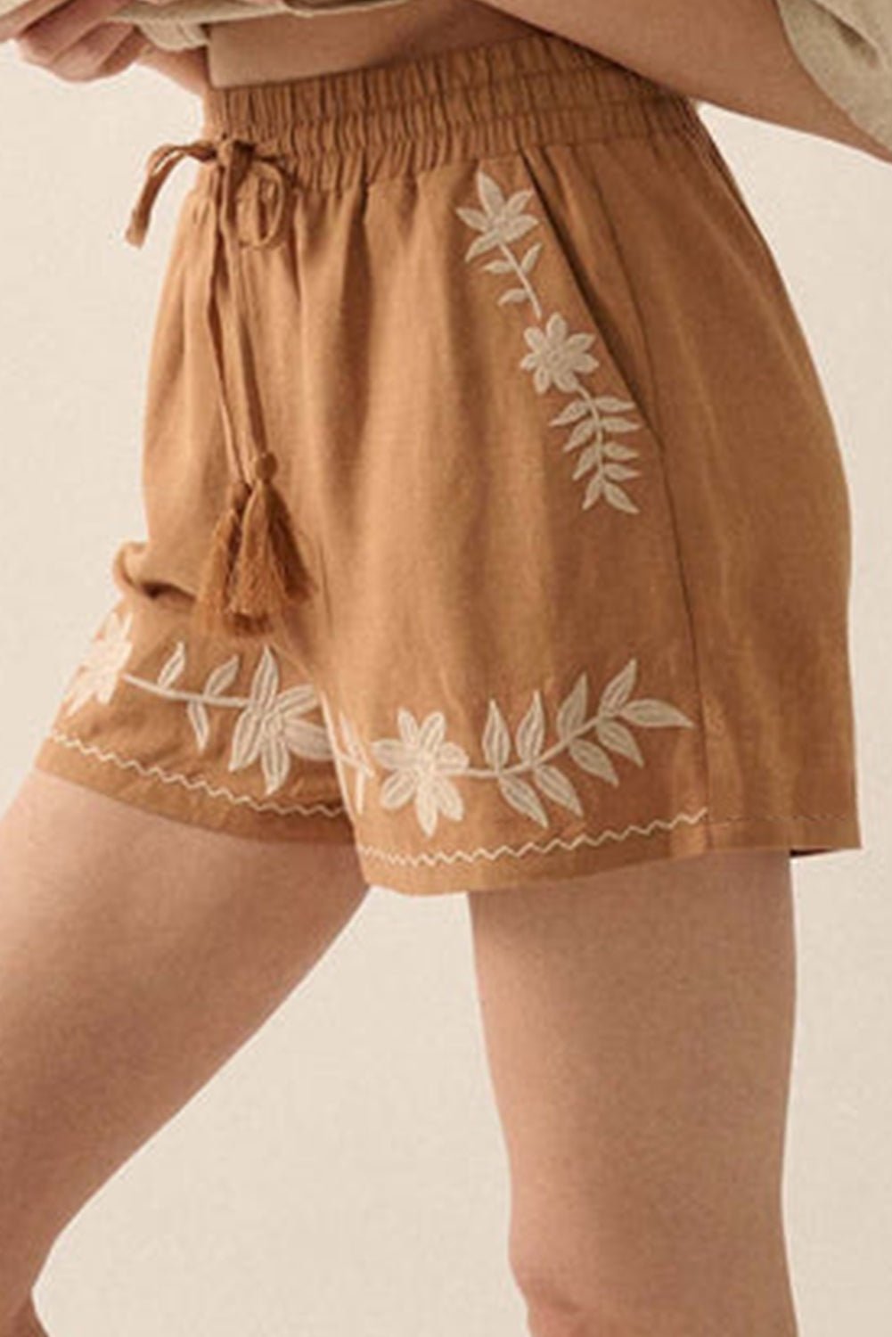 Khaki Embroidered Boho Tasseled Drawstring Elastic Waist Casual shorts - Chaelisa's New Jammies