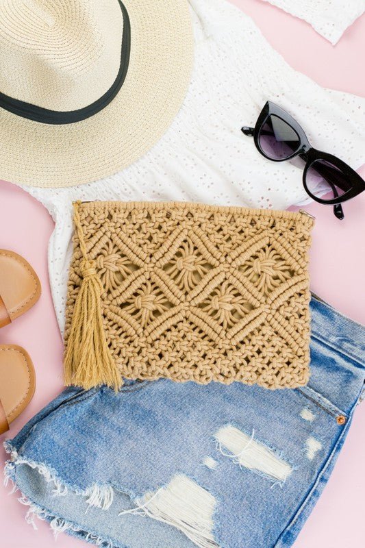 Macrame Tassel Clutch - Chaelisa's New Jammies