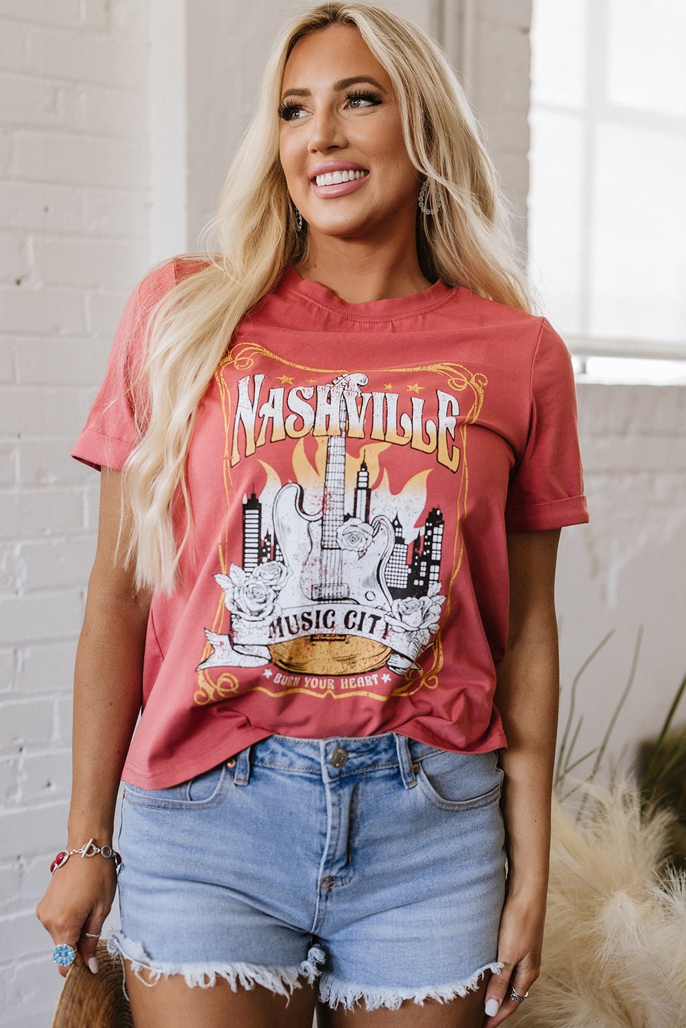 Mineral Red Nashville Music City Graphic Retro Fashion Tee - Chaelisa's New Jammies