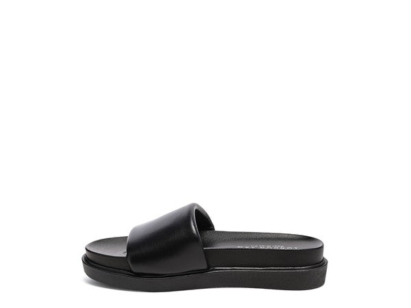 MOULDED POOL SLIDES - Chaelisa's New Jammies