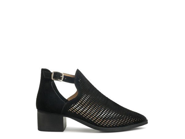 ROSALYN BLOCK HEELED CUT - OUT SANDAL - Chaelisa's New Jammies