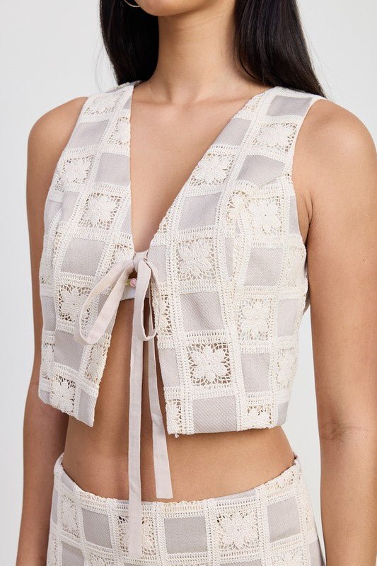 SLEEVELESS V NECK JACQUARD TOP - Chaelisa's New Jammies